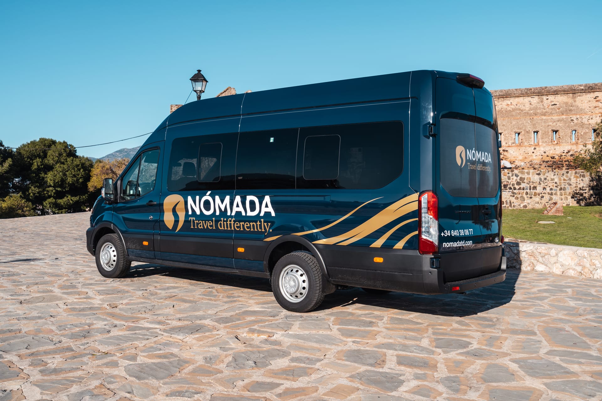 Ford Transit lateral